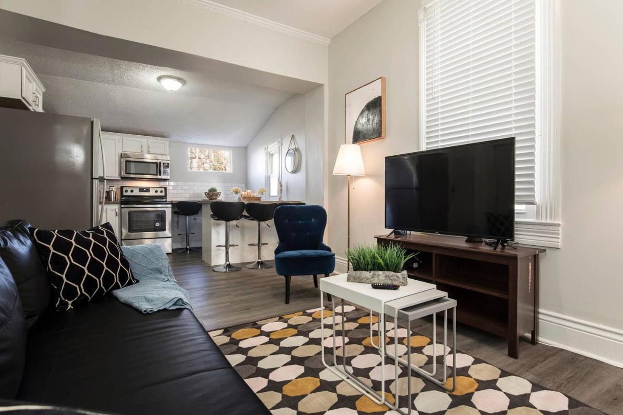 Louisville Dream House 4Br 2Ba By Cozysuites Exterior foto