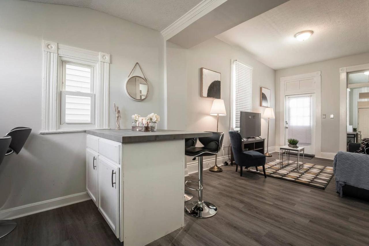 Louisville Dream House 4Br 2Ba By Cozysuites Exterior foto